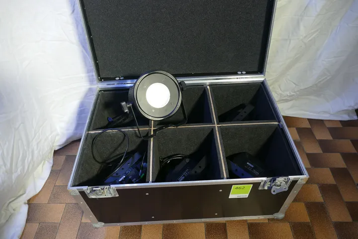 6x Emergency Akku Notlicht im Case